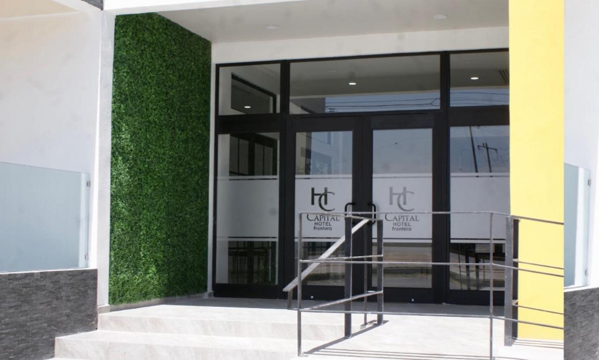 Hotel Capital Frontera Монклова Екстериор снимка