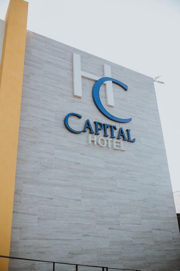 Hotel Capital Frontera Монклова Екстериор снимка